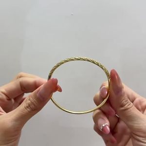 Luxury diamond-encrusted twisted bracelet for women 18K Gold-plated galaxy twist zircon bracelet