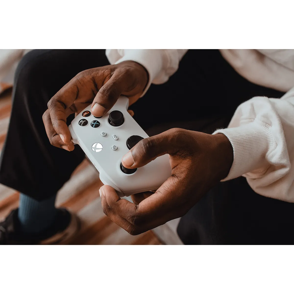 XBOX Wireless Controller Robot White