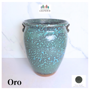 The Leaferie Oro tall plant pots. flowerpot . flowerpots . flower pot . planter . planters . Ceramic