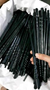 Combo 100 đôi Đũa nhựa phíp đen kháng khuẩn cao cấp