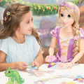 Disney Princess 32" Playdate Rapunzel Doll ตุ๊กตา เจ้าหญิงราพันเซล ขนาด 32 นิ้ว มาพร้อมอุปกรณ์แต่งผมสุดหน่ารัก. 