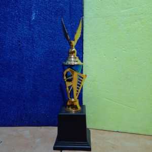 Piala Lomba Juara 1 2 3 4 (GARUDA BODY BIRU RASER) "costum" FREE STICKER (BOLEH satuan)TERMASUK SETICKER DAN FREE DESIGN