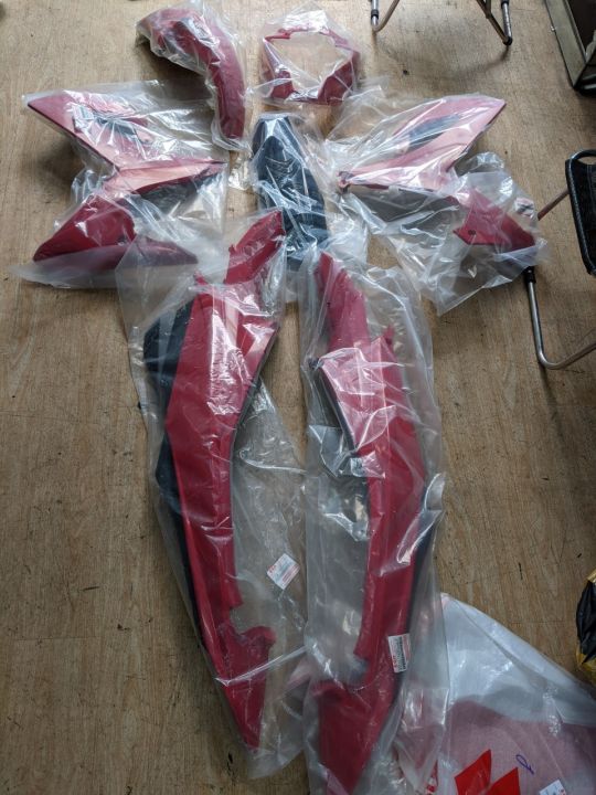 D%C3%A0n%20%C3%A1o%20Raider%20X%C4%83ng%20C%C6%A1%20ch%C3%ADnh%20h%C3%A3ng%20-%20Image%201