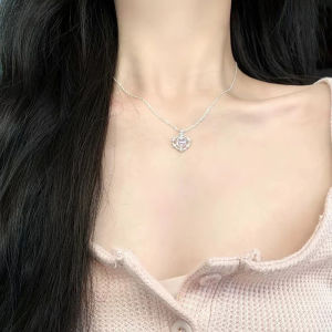 Minwen Moonstone Neon Hollow Heart Necklaces Women Light Luxury Senior Design Sense Temperament Simple Necklace Party Jewelry Gift