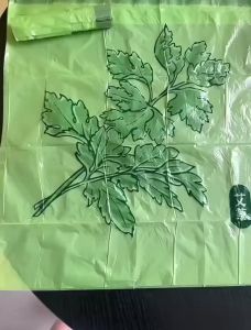 Cuộn 50 Túi đựng rác siêu dai hương ngải cứu xua đuổi ruồi muỗi và côn trùng Phukienprocare