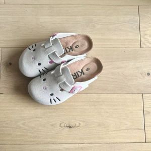 Free Shipping Unique And Cute KT WomenS 2026 Spring And Autumn New Collection: Thick-Soled Closed-Toe Slippers Perfect For Casual Wear And As Slip-On Shoes