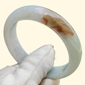 Premium Rare Quality Light Lavender and Light Green Hue with Brown patches Natural Type A Jadeite Jade crafted as Peace Bangle with certificate weighs 51.68 grams measurement 13.2 * 7.3 * 54.8mm (bangle7)