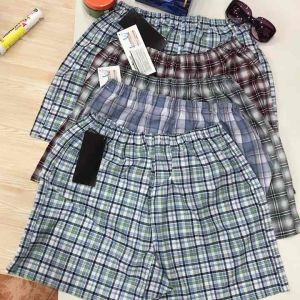 Quần đùi nam có may tam giác ở đũng mặc thoải mái dễ chịu