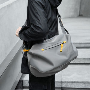 MOYYI กระเป๋าสะพายข้างสไตล์เกาหลีสำหรับผู้ชายกันน้ำได้มีขนาด14 "กระเป๋ากระเป๋าหลากหลายแล็ปท็อปความจุมากกระเป๋าสะพายไหล่สำหรับกระเป๋าเทีี่ยวเสาร์อาทิตย์กลางแจ้งไปกระเป๋านักเรียน