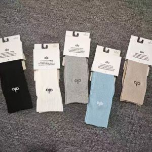 Kim ji-su Alo yoga Womens Pilates Yoga Mens Sports Running Mid-Calf High-Top Socks