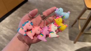 Cute Cartoon Lovely Girl 3D Unicorn Key Chain Key Ring Doll Pendant Couple Gift Car Keychain Small Gift
