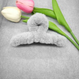 L4-C35 คลิปหนีบผมใหญ่ คลิปหนีบผมแบบขนนุ่มๆ คลิปหนีบผมสีพาสเทลน่ารัก