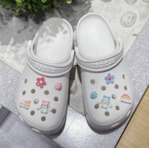 จิ๊บบิท ตัวการ์ตูนติดรองเท้า  ขนาด 1.2 มิล  (ไม่รวมรองเท้า)