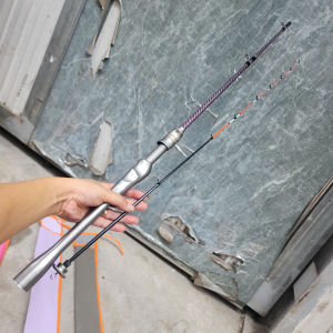 CẦN CÂU BIỂN CÂU LURE IKADA MÁY ĐỨNG CẦN ĐÁU NGỌN TRONG THÂN NGỌN ĐẶC DẺO TẢI TĨNH 2.5KG