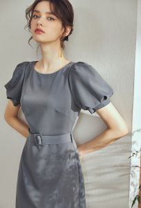 Đầm chữ A cổ tròn tay phồng ngắn màu xám kèm đai
