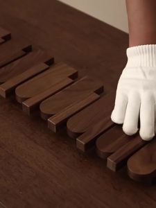 FFBH Modern Simple Piano Key Modeling Wall Clothes Hanger Solid Wood Entrance Living Room Wall Clothes Hanger Organizer Storage Decor 7M5T2