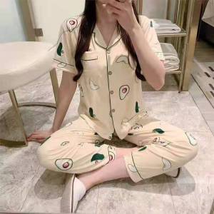 Y&L Fashion #B017 High Quality Polyester Fabric Korean Avocado Printed Womens Pajamas/Lounge