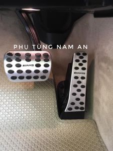 ỐP CHÂN PHANH CHÂN GA AMG