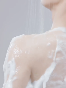 Original Skin Whitening Body Wash 260ml Jasmine Refreshing Improves Dry and Dull Skin Removes Skin Mites and Acne Exfoliating Skin Repairing Body Wash