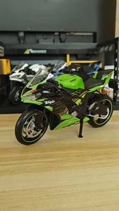 2026 1:12 ZX-6R Motors Toys Metal Diecasats Motorcycle Model With Front Wheel Steering Alloy Fuel Tank Toy For Gift