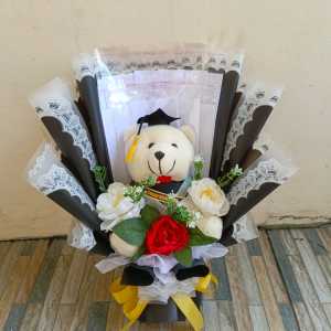 (READY BUKET) BUKET BONEKA WISUDA DAN SLOT UANG KOSONG 10 SLOT / BUKET WISUDA / BUKET UANG KOSONGAN