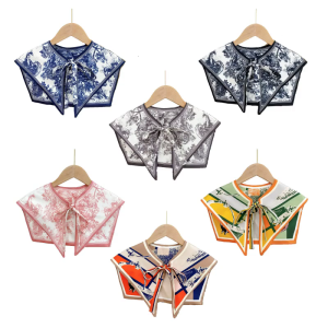 Women Silky Scarf Detachable Collar Vintage Lion Forest Print Shawl Wrap Cape