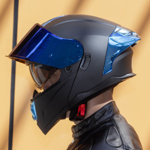 Motorcycle Dual Visor Flip Up Modular Open Face Helmet For Man DOT Authentication Motorcycle Helmet With Tail Wing Double Lens