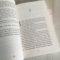 Novel Istana Merah (The Red Palace by June Hur). 