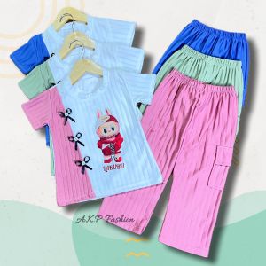 Setelan Cargo Labubu Anak Perempuan Anak 1-6thn One Set KombinasiStelan knit Hornet Labubu Viral