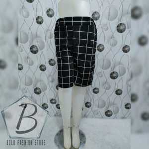 Celana Pendek Motif Kotak Putih Terbaru | Celana Chinos Pria dan Wanita Remaja dan Dewasa | Cullotes Pant