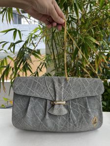 Túi 2hand đeo vai hoặc clutch da chan.v.o.i cực phong thủy hiệu Nàng tiên cá của Nhật -T699