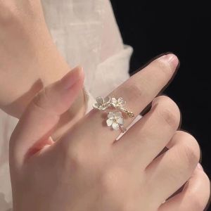 Her Lab Jewelry | Fashionable temperament simple and versatile flower ring three-dimensional cute womens ring niche design high-end adjustable ring