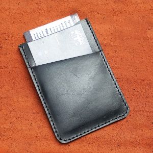 Dompet kartu slim kulit Sapi Warna Hitam - Slim Wallet Card