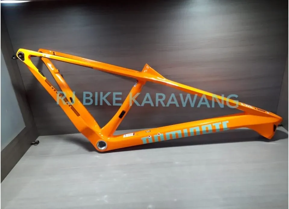 Frame dominate outlet carbon