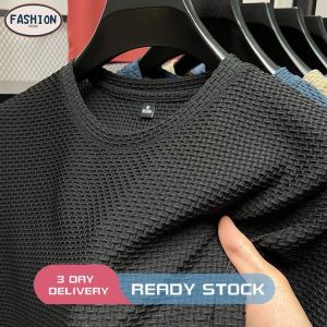 Mens T-shirt Korean Fashion Ice Silk Breathable Short Sleeve T-shirts Loose O Neck Elasticity Tops