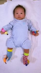 Bloobloomax Wrist Rattle Socks and Foot Finder Set Infant Girl Boy Toys for Babies 0-36 Months Newborn Hand & Foot Toys for 0 to 3 Years Baby Shower Gifts Set (Dark Blue Gift)