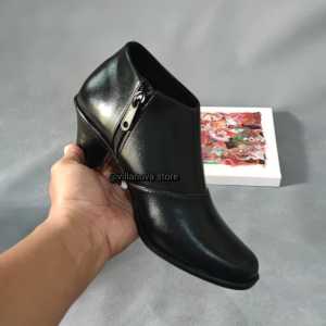 Sepatu Pantofel Boot Wanita Kulit Terbaru Sepatu Pantofel Wanita Dewasa Sepatu kantor Wanita Terbaru Sepatu Formal Wanita Sepatu sekolah Wanita Sepatu fantofel wanita sepatu pentopel wanita ZHAFS-VL04-PD