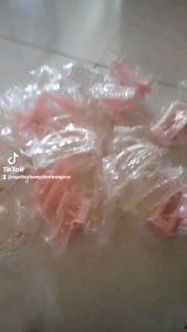 Kẹp tóc hàm cá mập