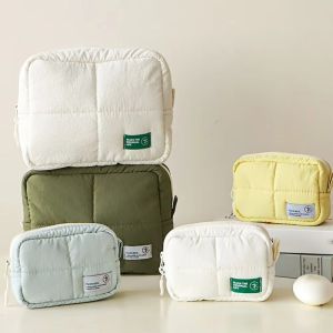 LIGHTER เสื้อกันหนาวขนเป็ด กระเป๋าเครื่องสำอางแต่งหน้า ผ้าบุนวม สี่เหลี่ยมสี่เหลี่ยม ถุงเก็บผลิตภัณฑ์ดูแลผิว ความงามสวยงาม สีทึบทึบ กระเป๋าใส่เครื่องสำอาง สำหรับผู้หญิง