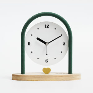 Minimalist Nordic Series Desk Clock Hot Sale Home Living Room Simple and Fashion Mute Clock Creative Vintage Art Decorations 21.6x22cm