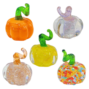 Skilled Craftsmanship Glass Pumpkin Figurine Decoration Stylish Display Item For Seasonal Celebration Gifting