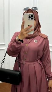 Sabrina dress sabuk