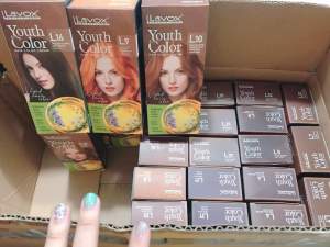 Nhuộm tóc màu thời trang với thành phần thiên nhiên Youth & Color Lavox - Gồm 18 màu nhuộm