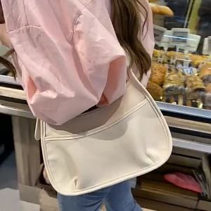 Stylish minimalist new moon bucket saddle one shoulder crossbody bag