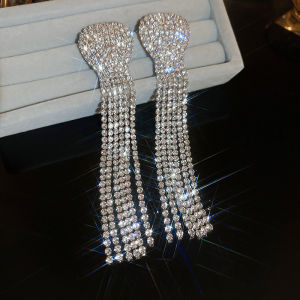 ต่างหูระย้า ผญ ต่างหู ยาว เพชร