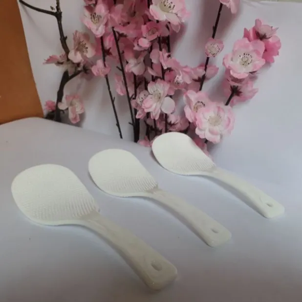 Giao%20HCM-%20D%E1%BB%A5ng%20c%E1%BB%A5%20X%E1%BB%9Bi%20c%C6%A1m%20nh%C3%A1m%20ch%E1%BB%91ng%20d%C3%ADnh%20-%20Image%203