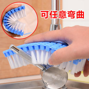 WE 2299 = 可弯曲软毛刷  (颜色随机) Bendable soft brush (random color)