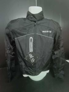 เสื้อการ์ด ยี่ห้อ NERVE รหัสสินค้า M142 Size S สินค้าเป็นสินค้าตัวโชว์
