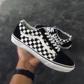Giày Thể Thao Đế Mềm Nam Nữ Vans Old Skool - Giày Nam - Giày Sneaker Nữ - Giày Vans Đen Trắng Độn Đế 2,5cm XS0334 (Caro). 