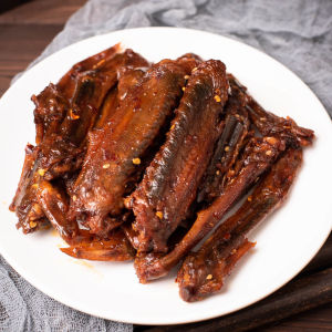 Spicy Duck Wings 100g Pack Full Box of Marinated Delicious Vacuum Duck Meat 香辣鸭翅129g包整箱装卤味熟食真空鸭肉